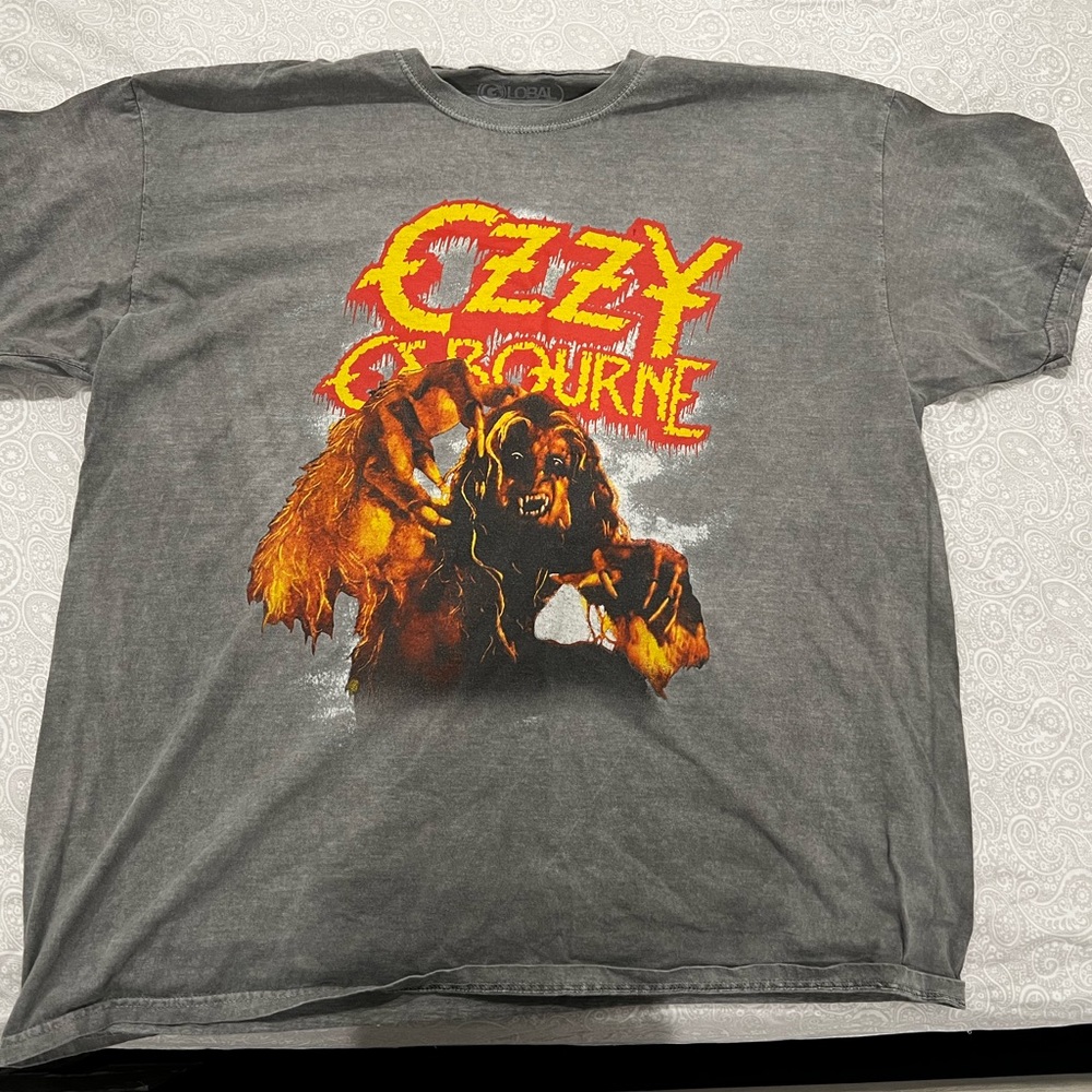 Forever 21 t shirt